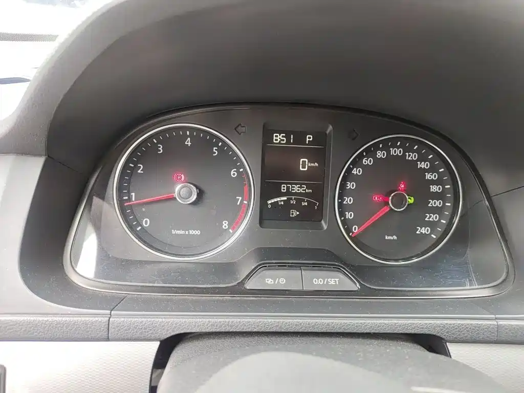 Volkswagen Gran Lavida 2015