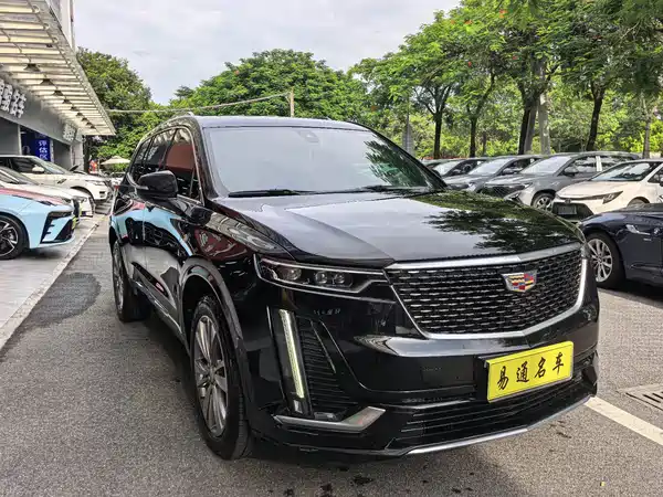 Cadillac XT6 2021