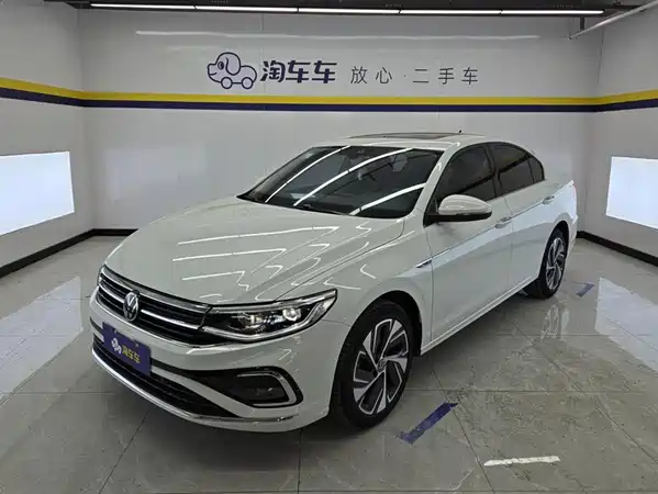 Volkswagen Bora 2023