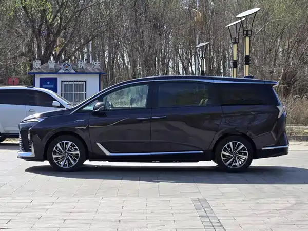 Buick GL8 New Energy 2026