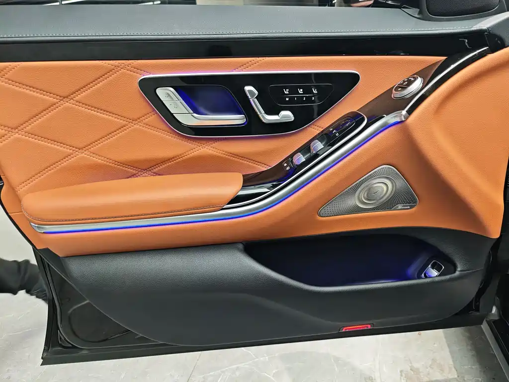 Mercedes-Benz Maybach S-Class 2023