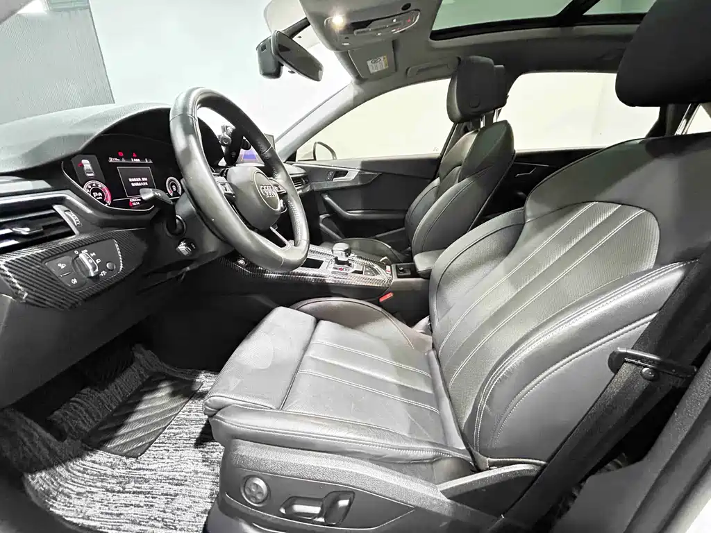 Audi A4L 2020