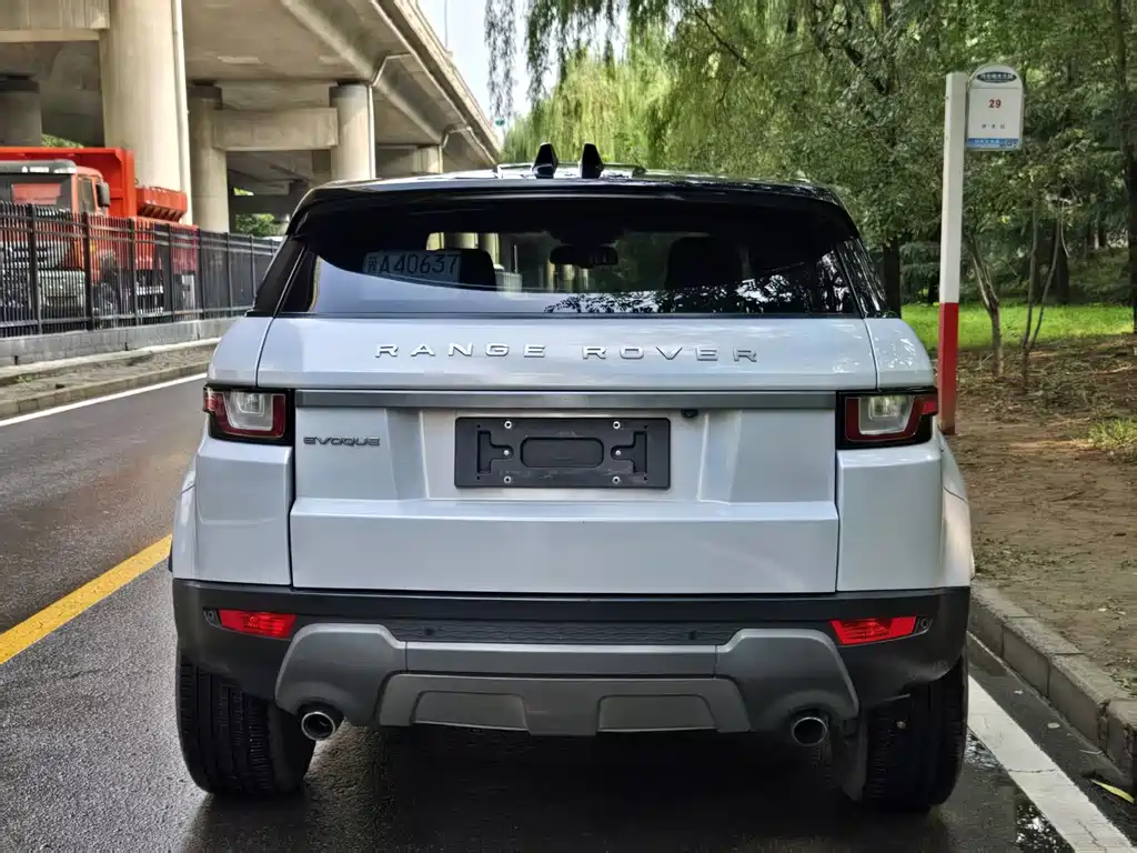 Land Rover Range Rover Evoque 2018 — фото 5