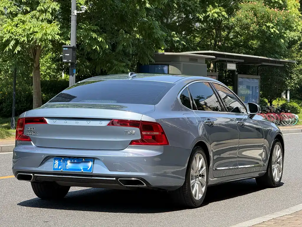 Volvo S90 2019 — фото 12