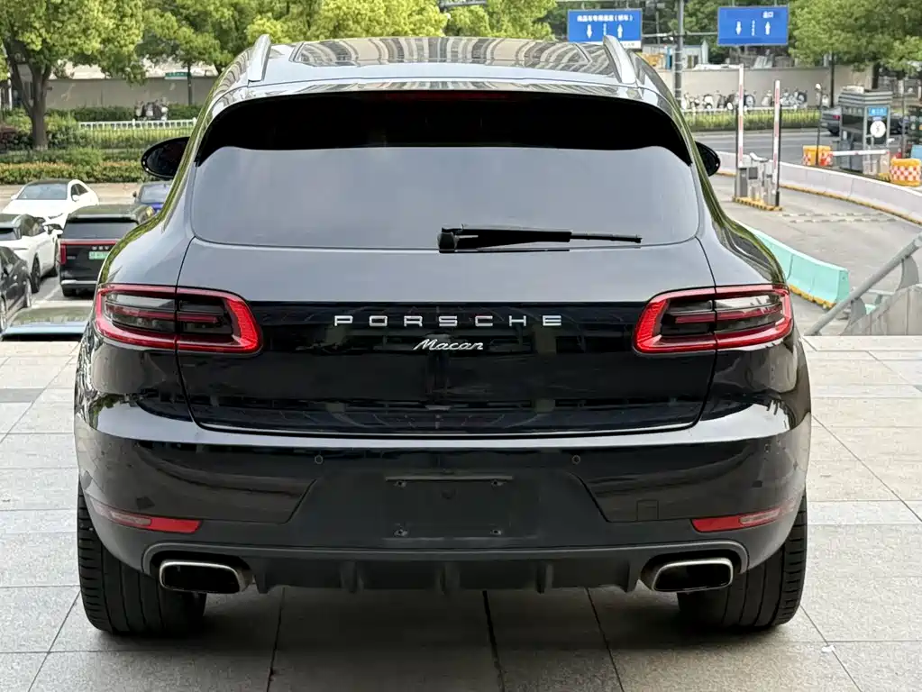 Porsche Macan 2017 — фото 5