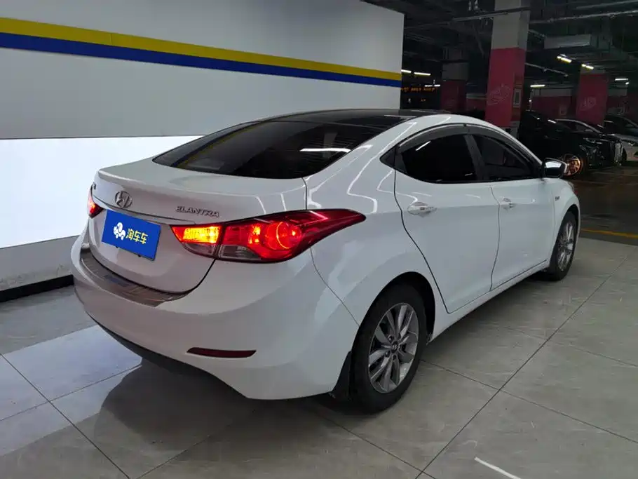 Hyundai Elantra Langdong 2016 — фото 3