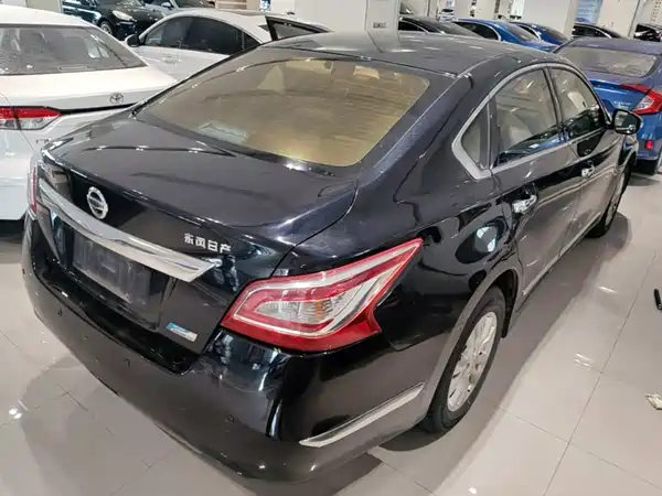 Nissan Teana 2016