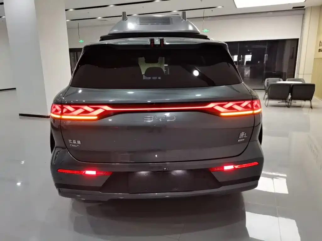 BYD Tang L 2025