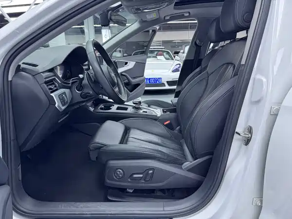 Audi A4L 2022