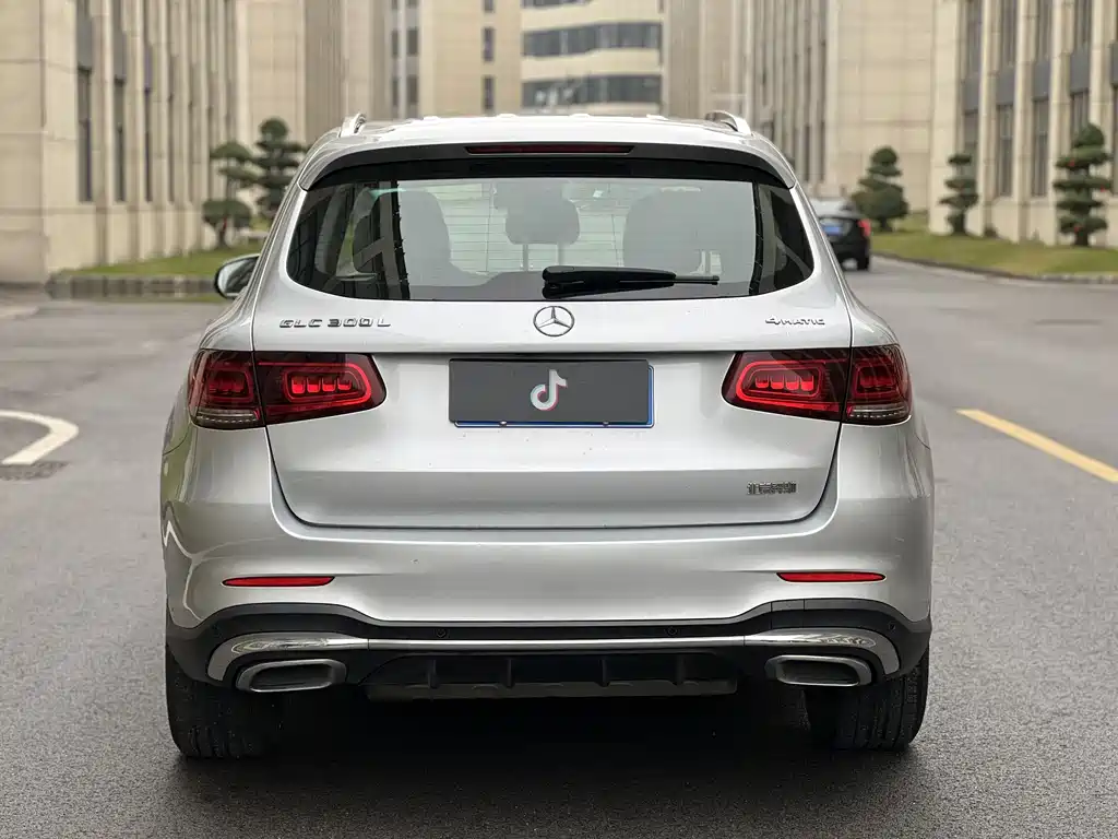 Mercedes-Benz GLC 2020 — фото 13