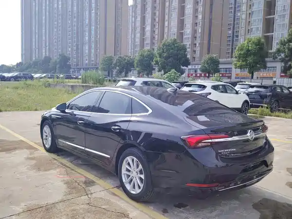 Buick LaCrosse 2020