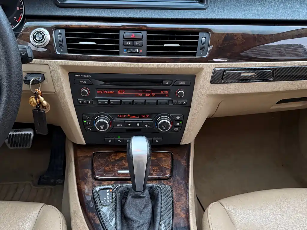 BMW 3 Series 2008 — фото 15