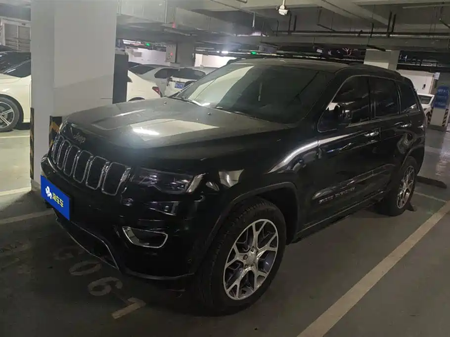Jeep Grand Cherokee 2021