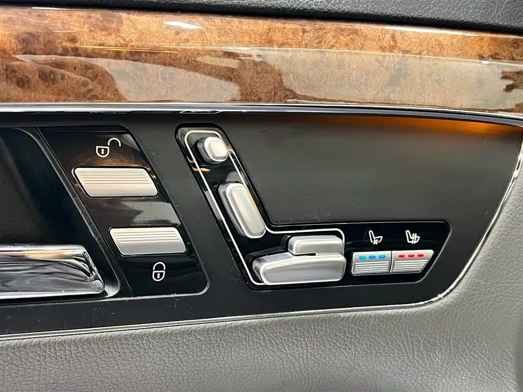 Mercedes-Benz S-Class 2008 — фото 10