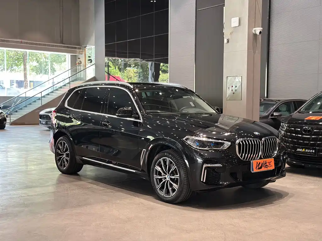 BMW X5 2022 — фото 2