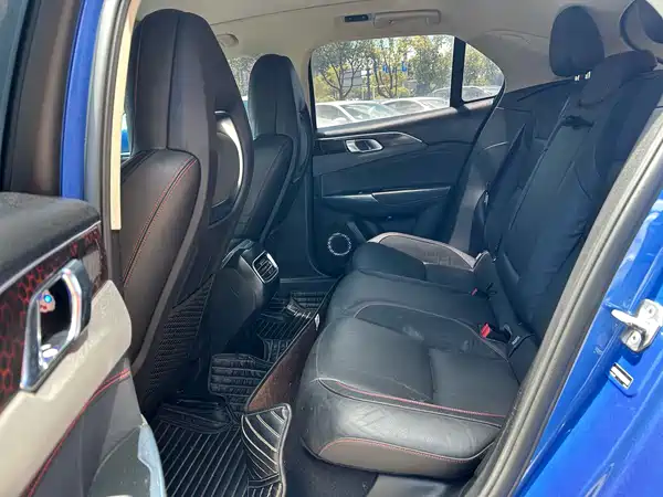 Lynk & Co 02 2019