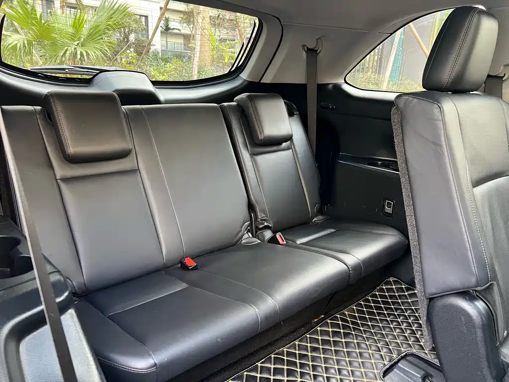 Toyota Highlander 2020 — фото 17