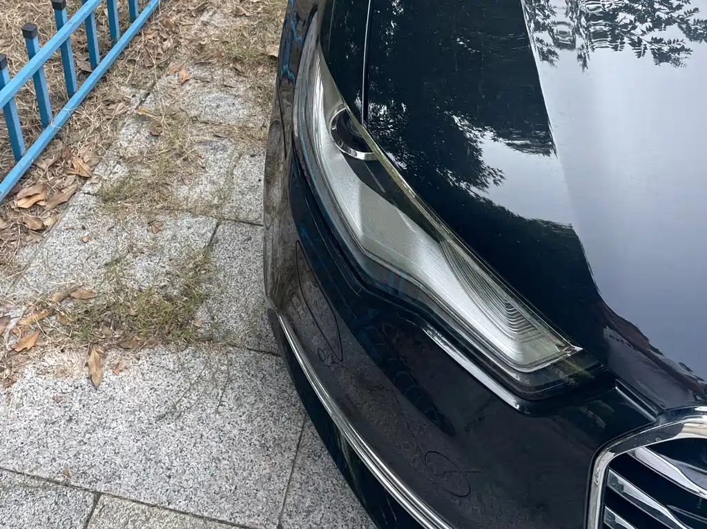 Audi A6L 2012