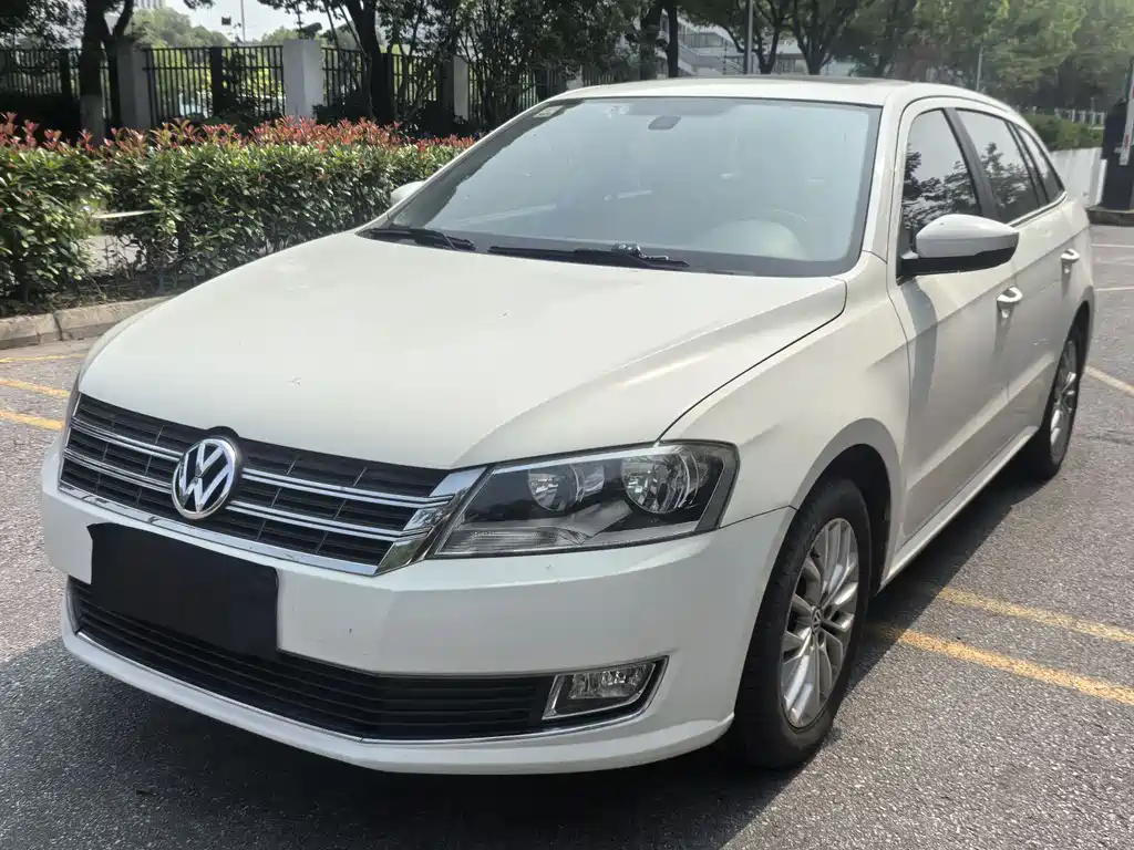 Volkswagen Gran Lavida 2014