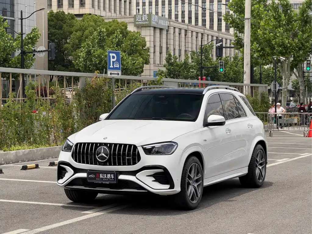 Mercedes-Benz GLE AMG 2026 — фото 1