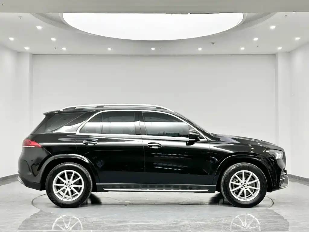 Mercedes-Benz GLE 2021