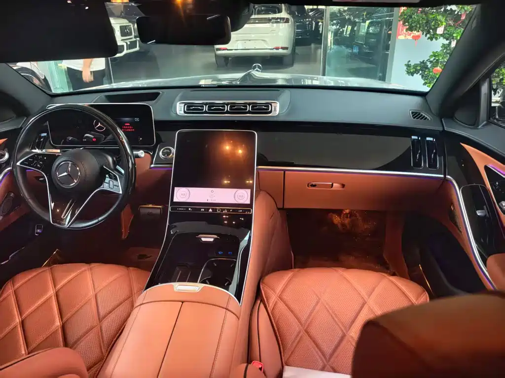 Mercedes-Benz Maybach S-Class 2024