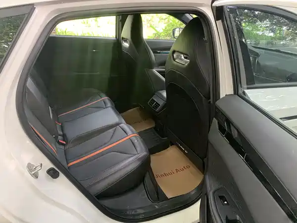 Changan UNI-V 2024