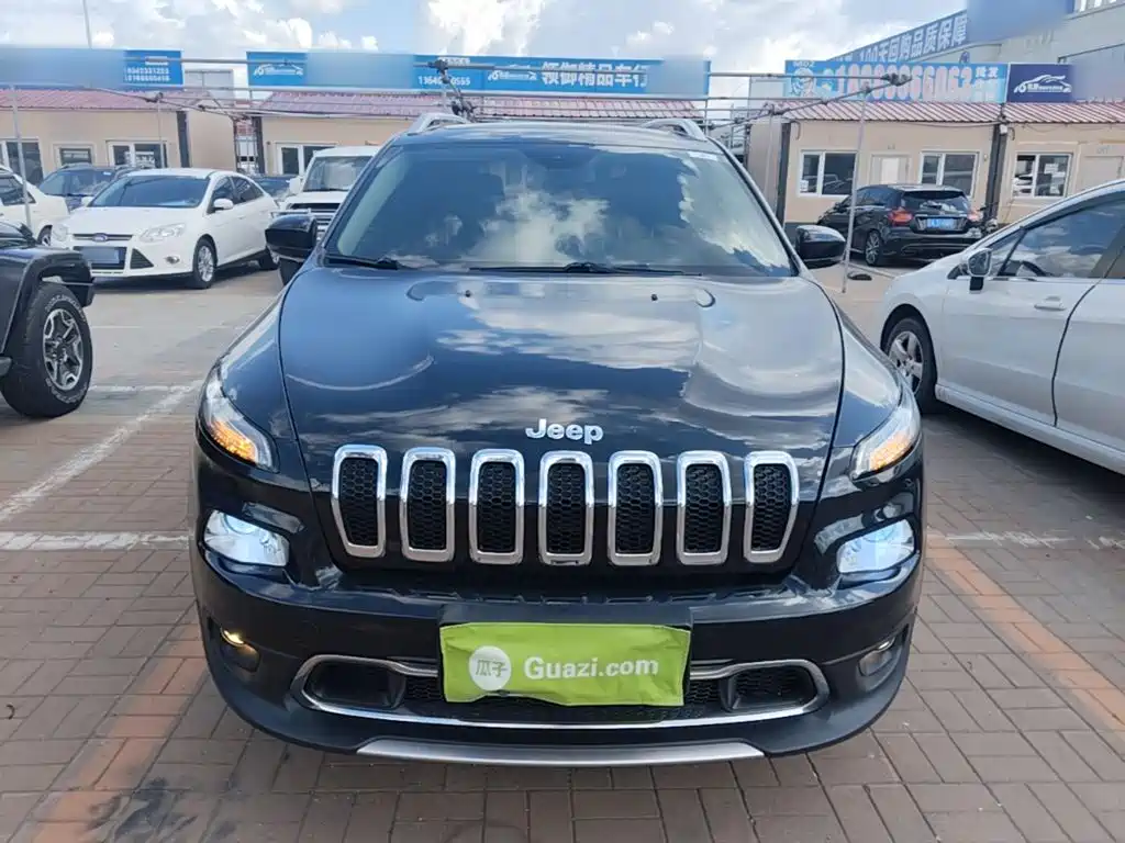 Jeep Cherokee 2018 — фото 3