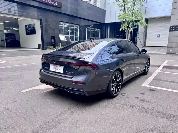 Honda Accord 2023