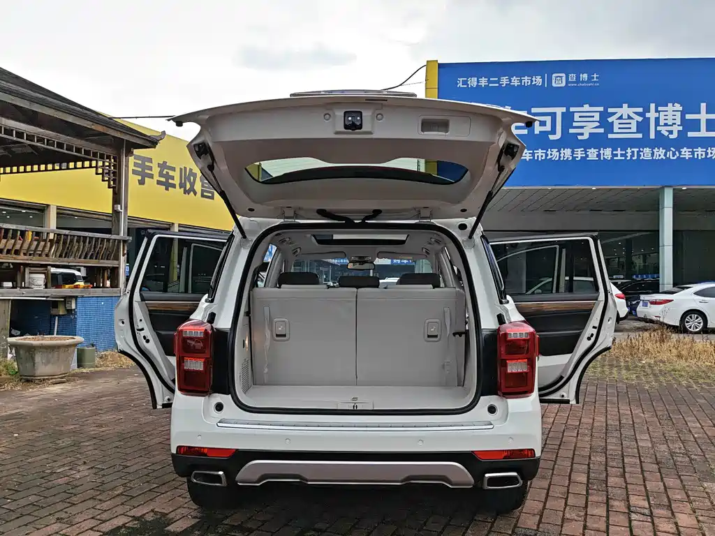 GAC Trumpchi GS8 2017 — фото 23
