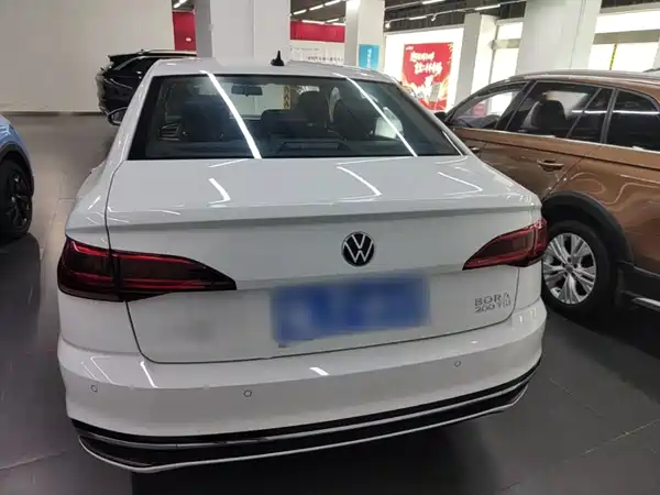 Volkswagen Bora 2024