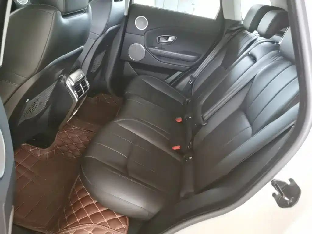 Land Rover Range Rover Evoque 2018 — фото 17