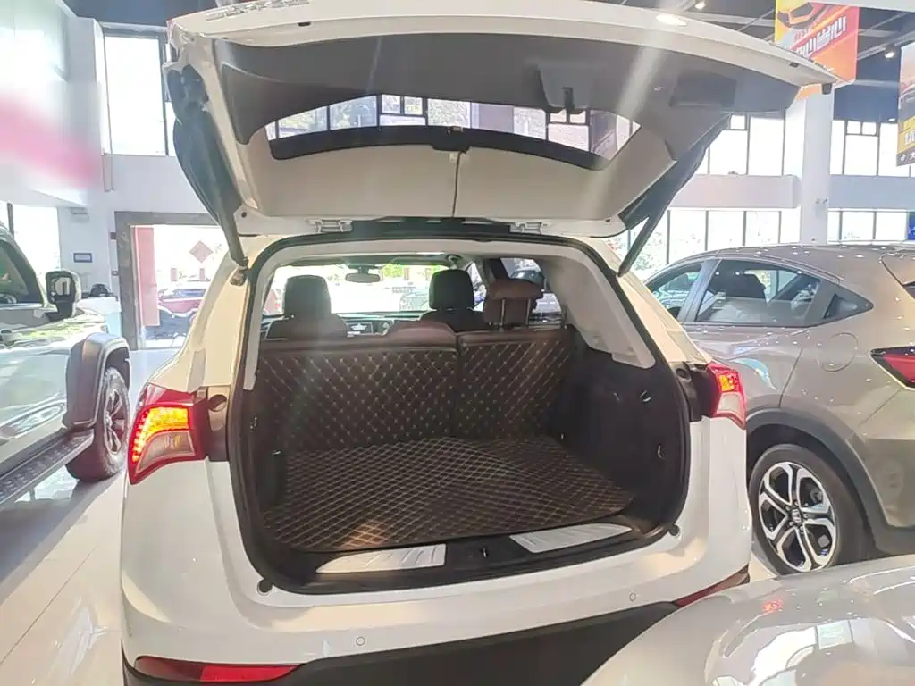 Buick Envision Plus 2018 — фото 19