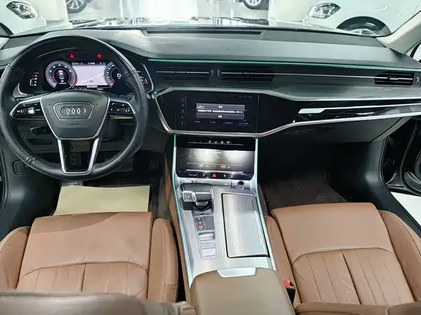 Audi A6L 2020
