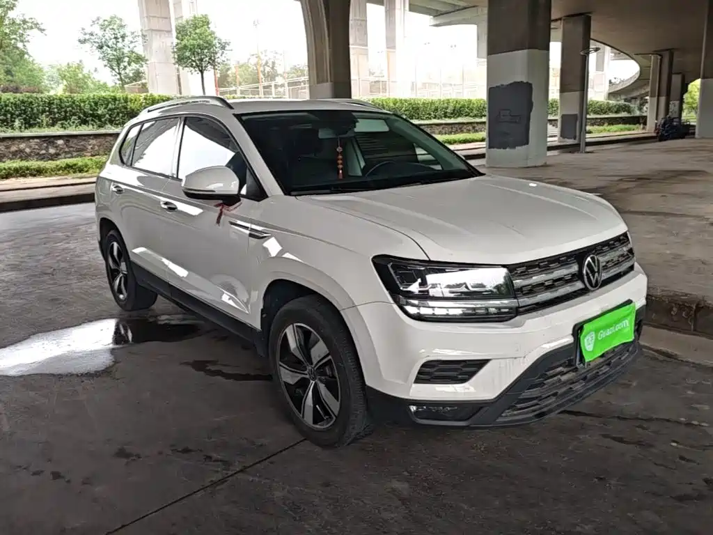 Volkswagen Tharu 2020