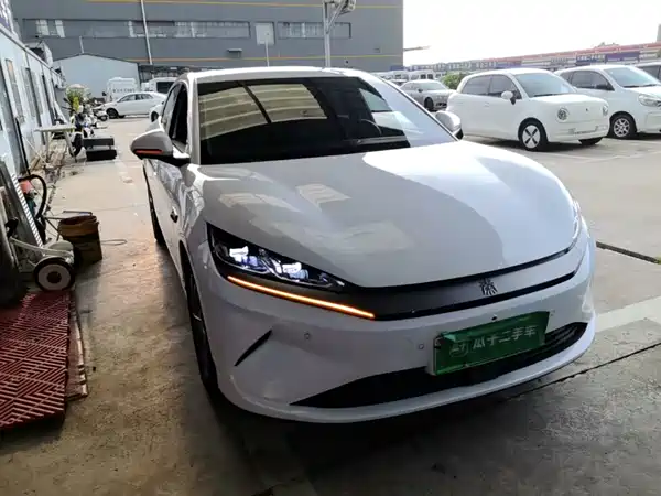 BYD Qin L 2026