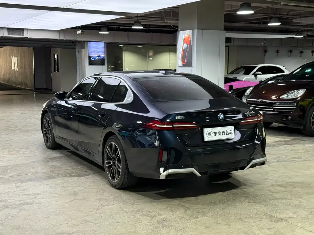 BMW 5 Series 2024