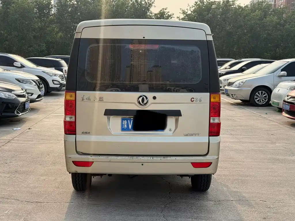 Dongfeng Xiaokang C36 2016 — фото 8