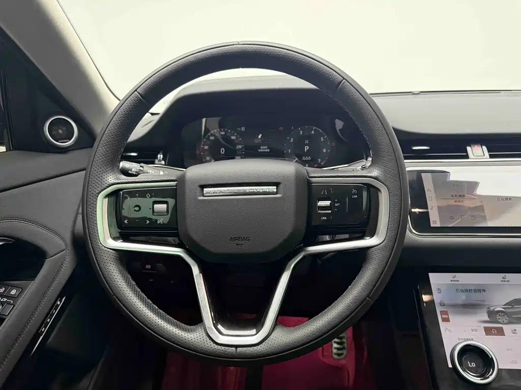 Land Rover Evoque 2024 — фото 14