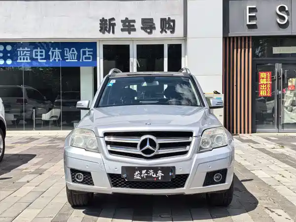 Mercedes-Benz GLK-Class 2011