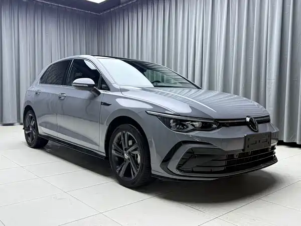 Volkswagen Golf 2022