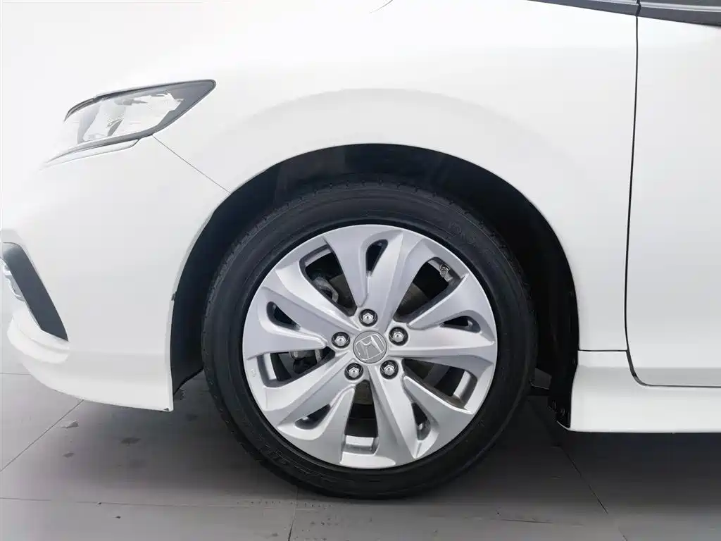 Honda Jade 2019 — фото 12