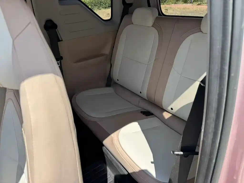 Geely Galaxy Panda 2023 — фото 12