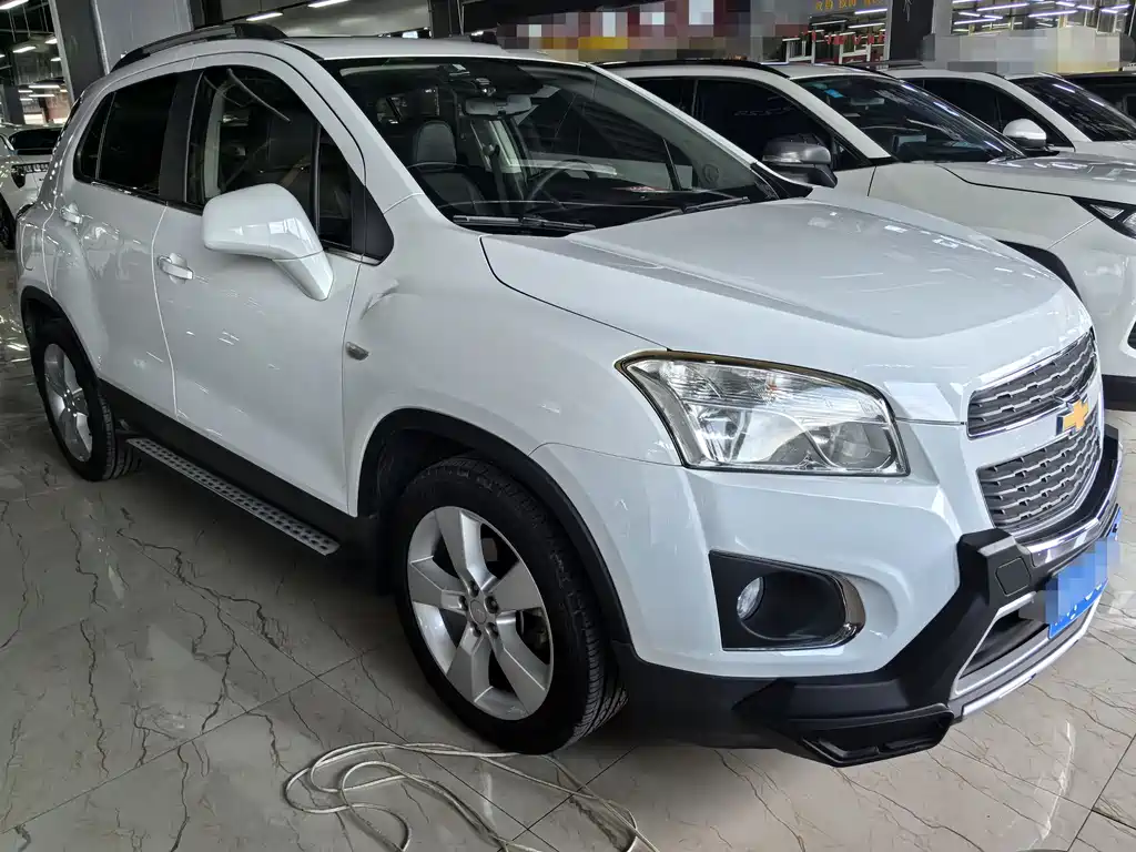 Chevrolet Trax 2014 — фото 3