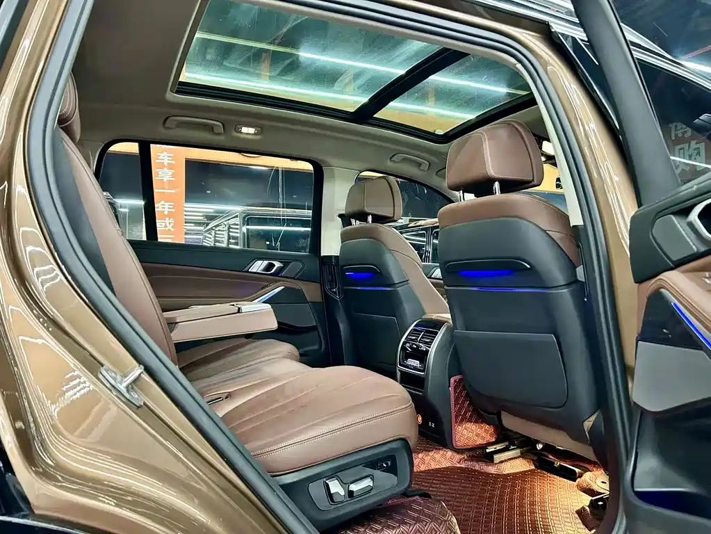 BMW X7 2019 — фото 14