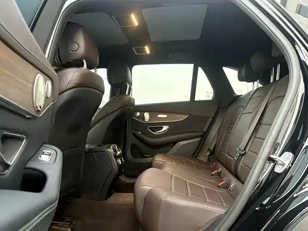 Mercedes-Benz GLC 2021