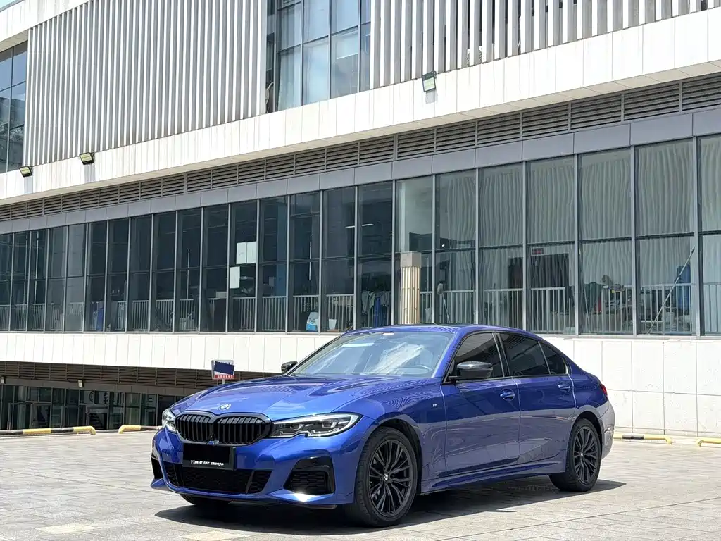 BMW 3 Series 2020 — фото 1