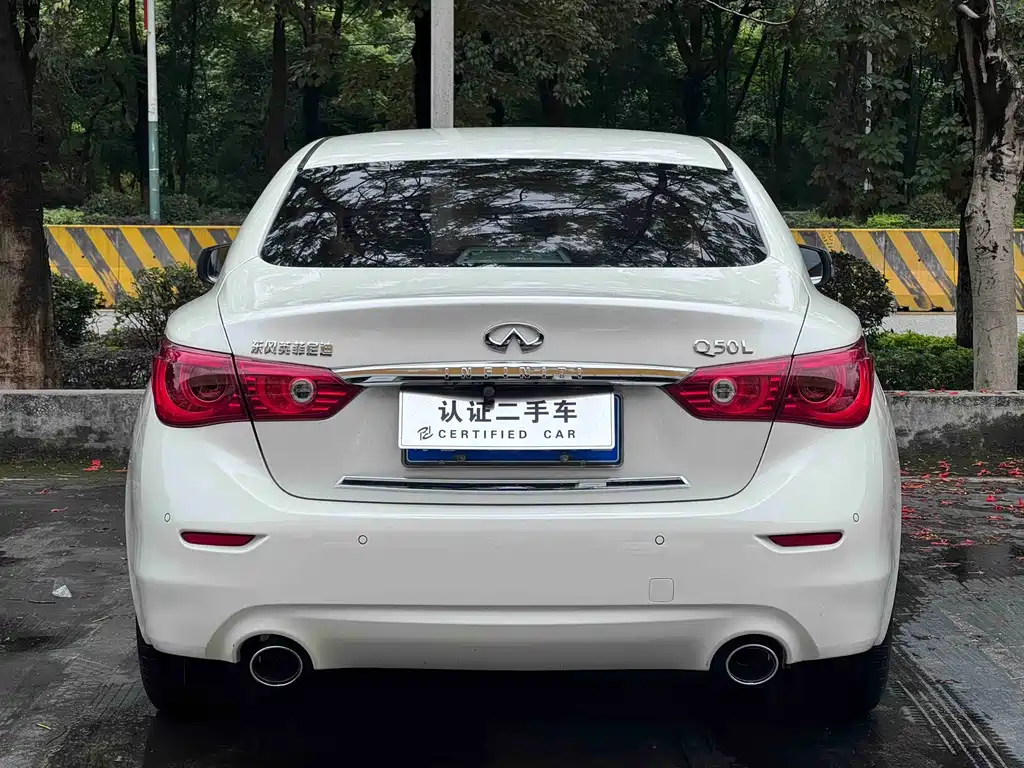 Infiniti Q50L 2017 — фото 9