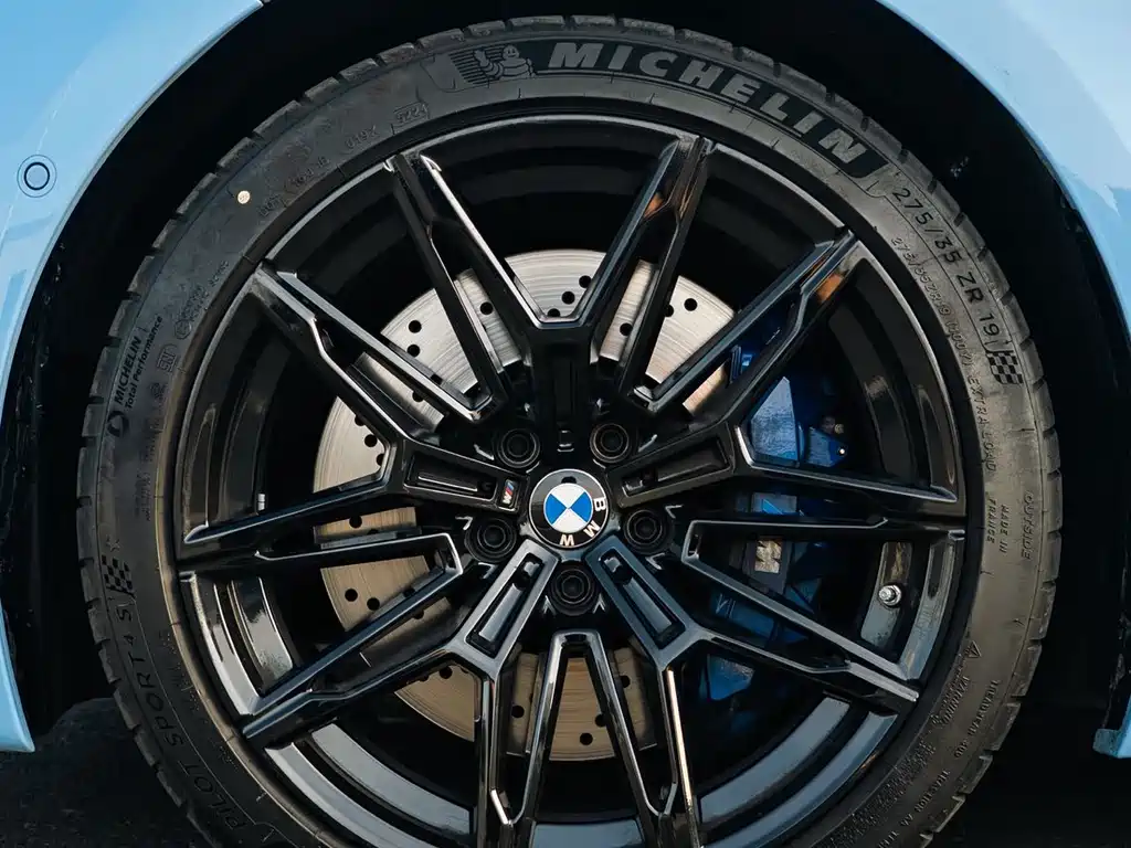 BMW M2 2025 — фото 20