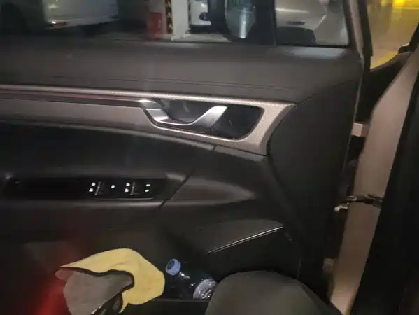 Geely Emgrand GS 2017
